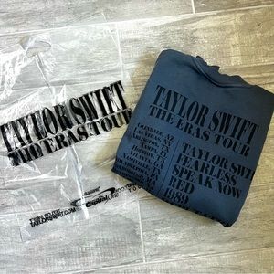 Taylor Swift Official Eras Tour Blue Crewneck XS